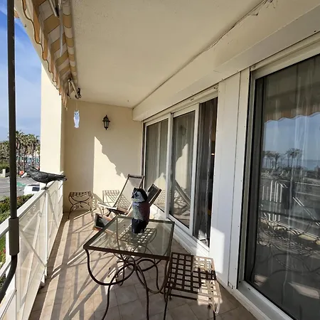 Superbe Vue Mer,cap Hermes, Loisirs A, 3 Pieces Po Fréjus