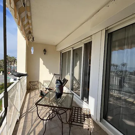 Superbe Vue Mer,cap Hermes, Loisirs A, 3 Pieces Po Fréjus